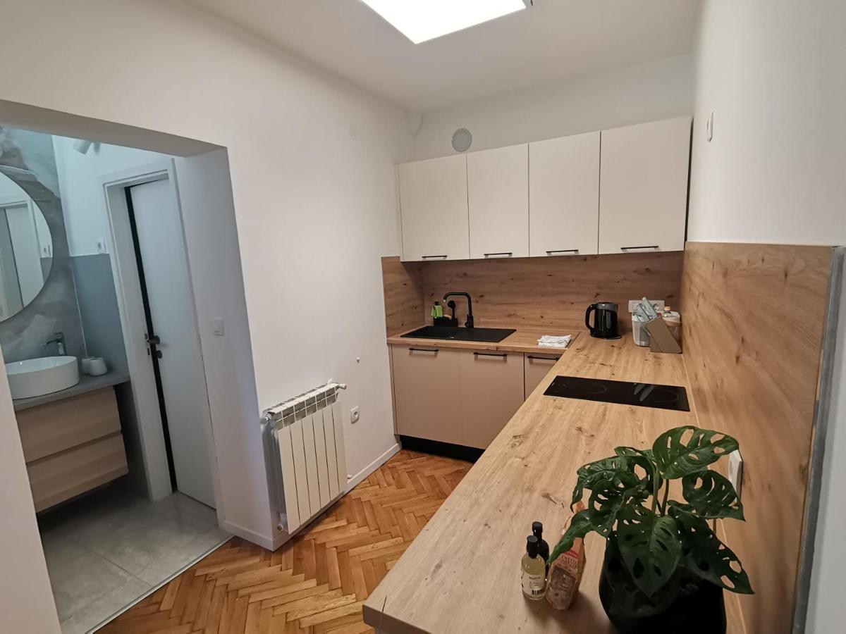 Studio Apartment Monvi Pula Buitenkant foto